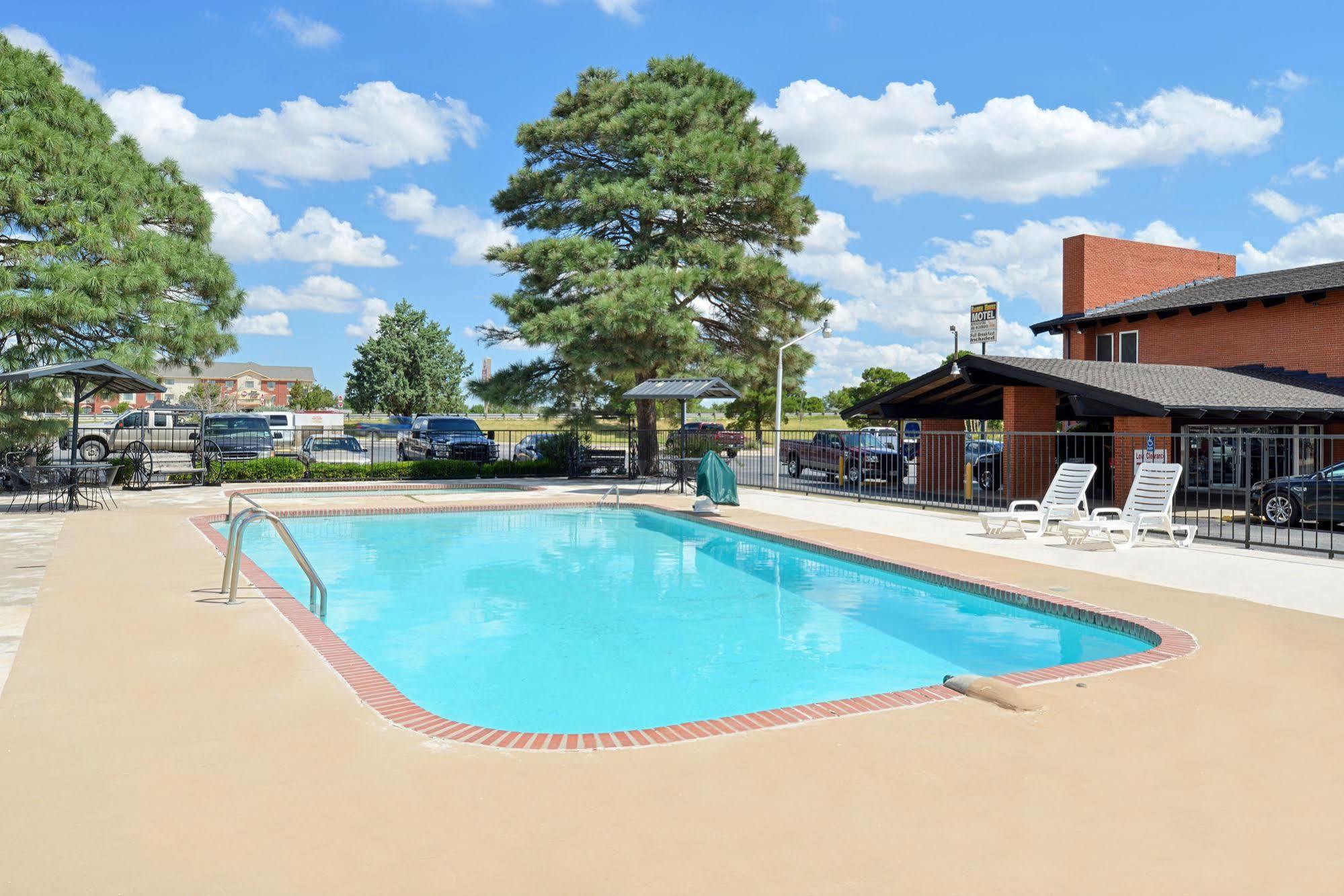 Ranch House Motel Суитуотер Экстерьер фото